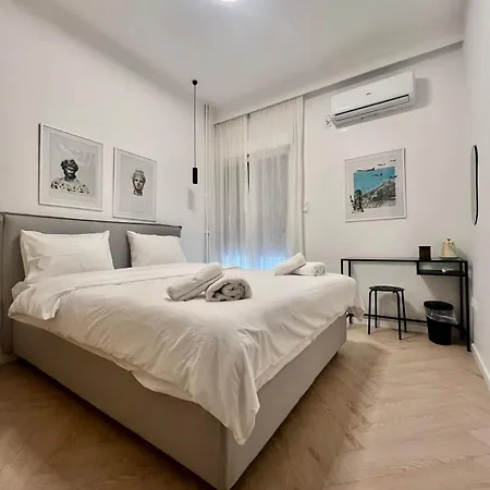 Artistic Apartment Athens City Centre Exterior photo