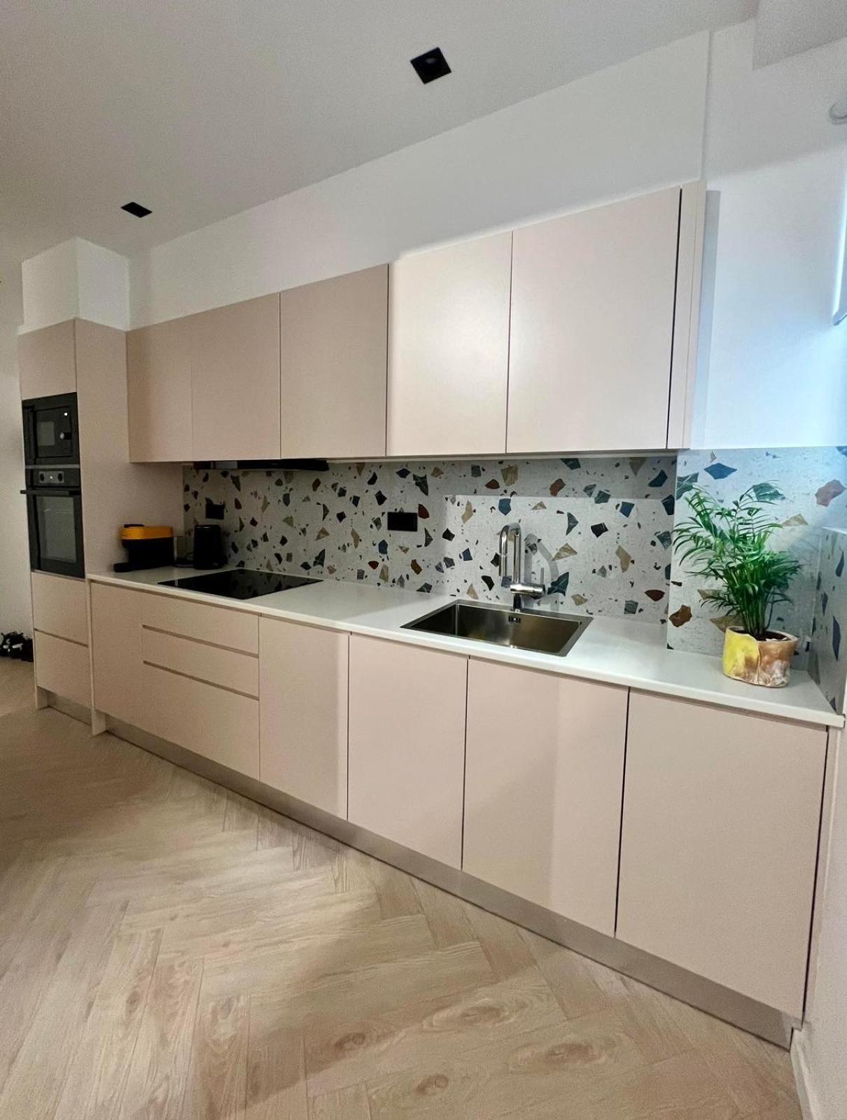 Artistic Centre Apartment